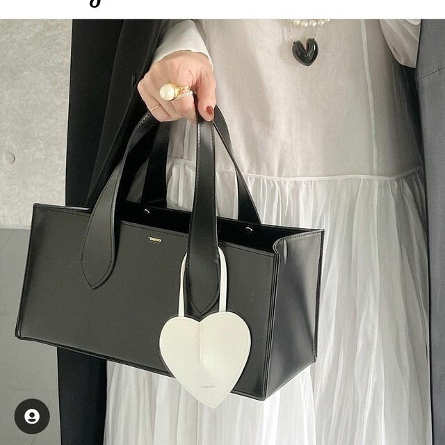 【m様専用】CHIEKO+ BOX-M ブラック レディースのバッグ(ハンドバッグ)の商品写真