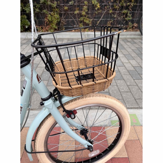 丸石サイクル(マルイシサイクル)の子供用自転車　18インチ　購入1年　美品 スポーツ/アウトドアの自転車(自転車本体)の商品写真
