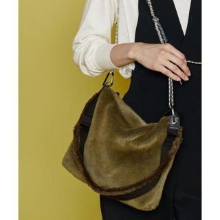 ithelicy イザリシー 2way ショルダーバッグ フェイクファー 