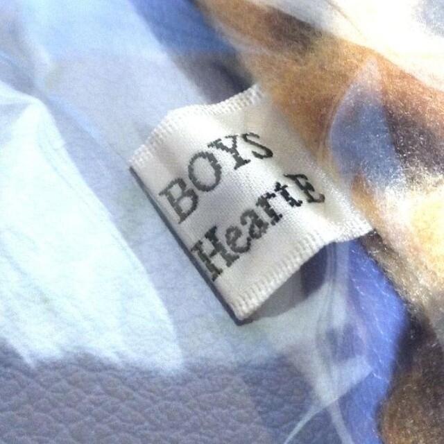 Heart E(ハートイー)の未使用品♦ ボーイズ Heart E デビルニット帽 フリース ヒョウ柄 レディースの帽子(ニット帽/ビーニー)の商品写真