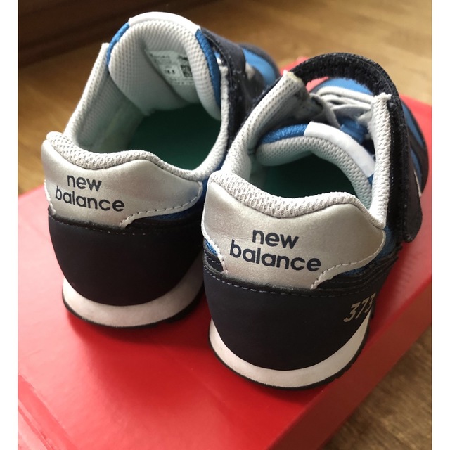 New Balance(ニューバランス)のニューバランススニーカー キッズ/ベビー/マタニティのキッズ靴/シューズ(15cm~)(スニーカー)の商品写真