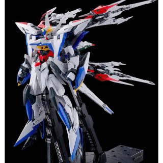 バンダイ(BANDAI)のＭＧ 1/100 エクリプスガンダム&マニューバストライカーパック 未開封(模型/プラモデル)