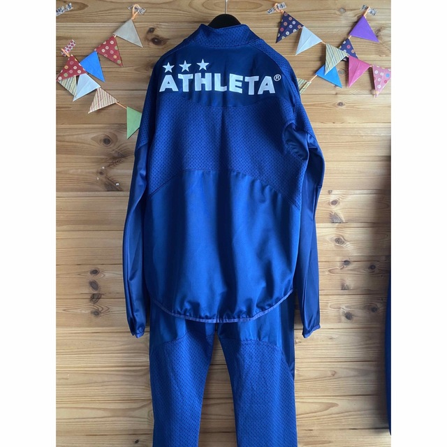 ATHLETA(アスレタ)のアスレタ ATHLETA メンズ トレーニングメッシュジャージ　Ｓ スポーツ/アウトドアのサッカー/フットサル(ウェア)の商品写真