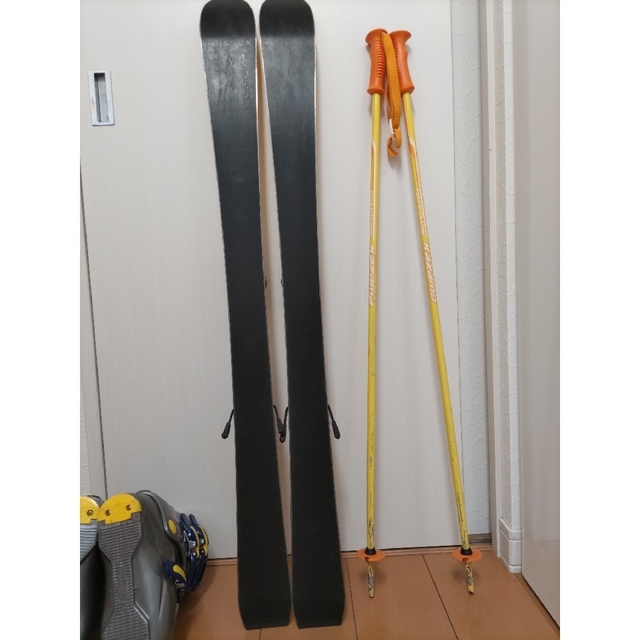 【KAZAMA】ジュニアスキーセット板110㌢ ブーツ23㌢ｽﾄｯｸ100㌢ スポーツ/アウトドアのスキー(板)の商品写真