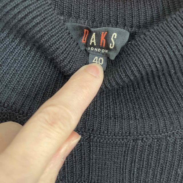 DAKS(ダックス)のDAKS ウール　黒セーター 40サイズ レディースのトップス(ニット/セーター)の商品写真