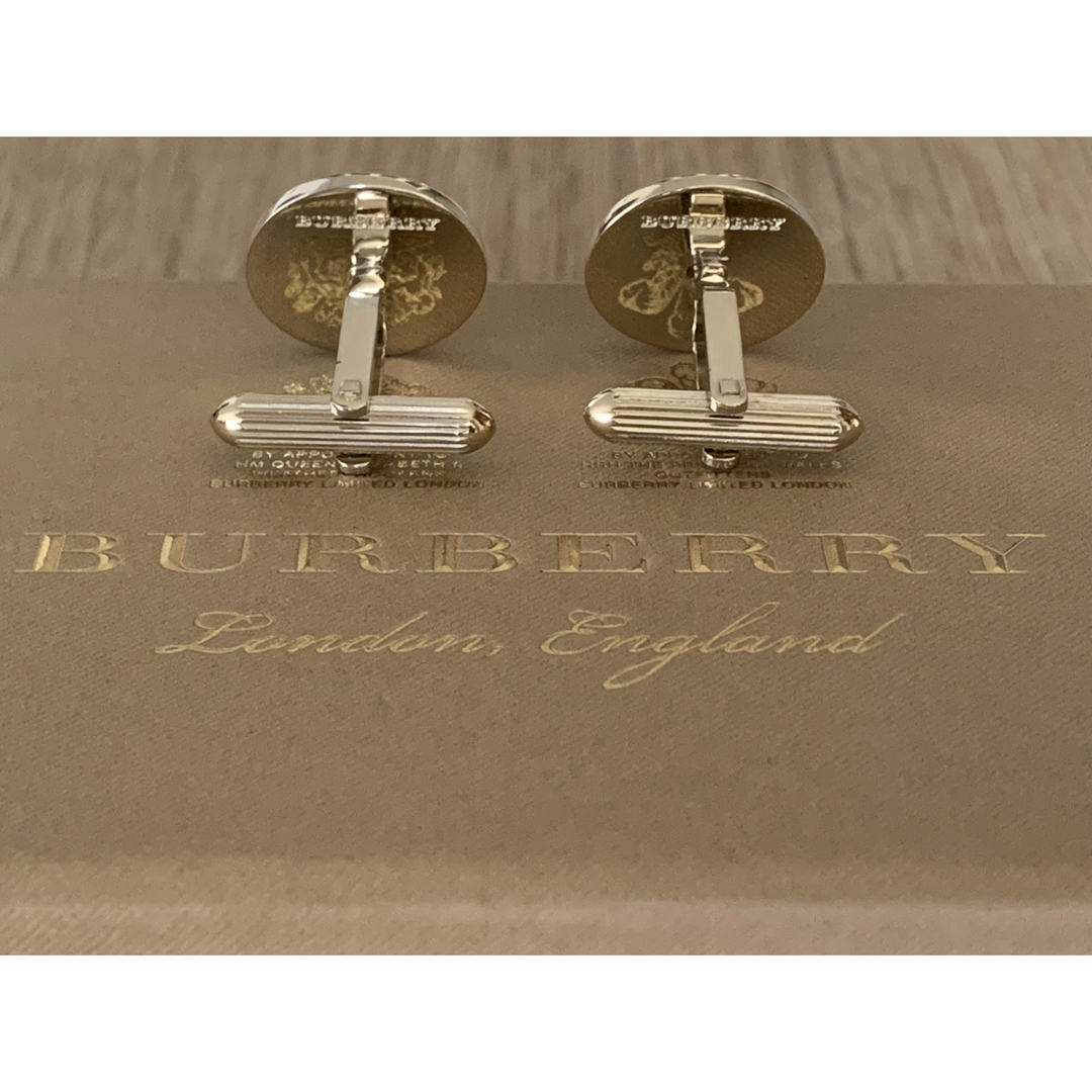 BURBERRY(バーバリー)のBURBERRY カフリンクス※付属品無し メンズのファッション小物(カフリンクス)の商品写真