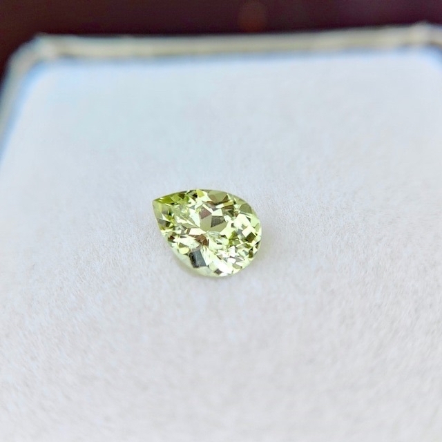 【SOLD】グロッシュラーガーネット 0.98ct 爽やかでみずみずしい輝き レディースのアクセサリー(その他)の商品写真