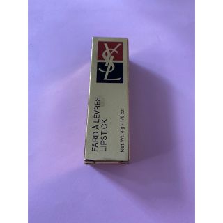 イヴサンローラン(Yves Saint Laurent)のイブサンローラン　口紅　未使用品(口紅)