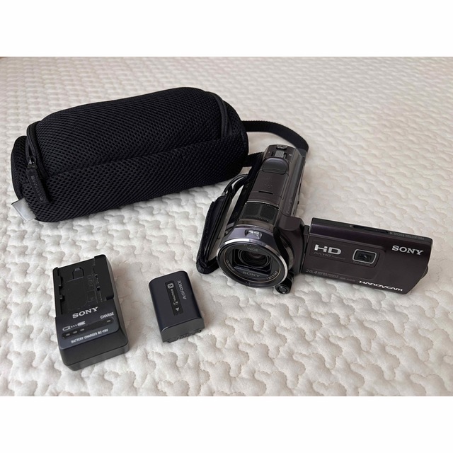 SONY(ソニー)の（はるお様専用）【中古美品】SONY HDR-PJ630V ビデオカメラ スマホ/家電/カメラのカメラ(ビデオカメラ)の商品写真
