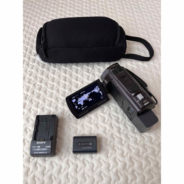 SONY(ソニー)の（はるお様専用）【中古美品】SONY HDR-PJ630V ビデオカメラ スマホ/家電/カメラのカメラ(ビデオカメラ)の商品写真
