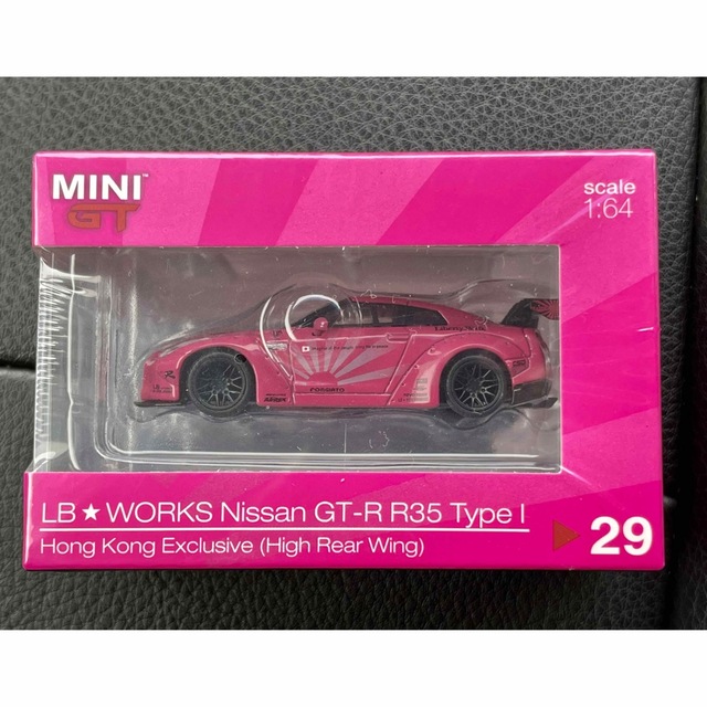 miniGT ミニGT 1/64 LBワークスGT-R R35 ピンク 香港限定