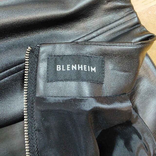BLENHEIM フェイクレザー タイトスカート 5