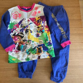 スプラトゥーン2  光るパジャマ　130cm (パジャマ)