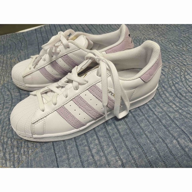 adidas(アディダス)のadidas スーパースター　パープルピンク　24.5cm レディースの靴/シューズ(スニーカー)の商品写真