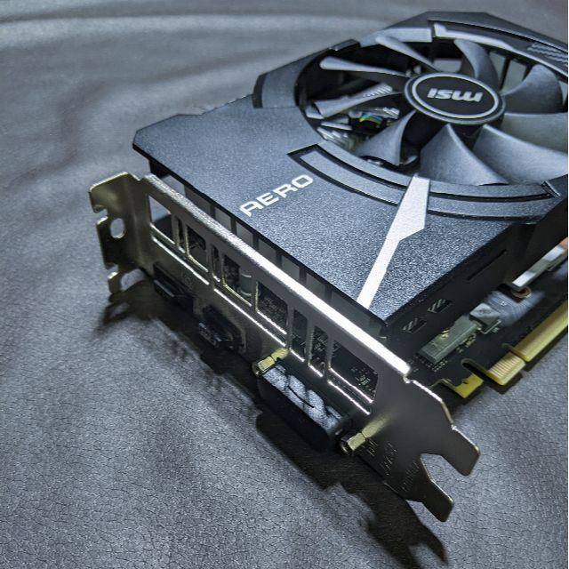 msi GTX 1660 Super AERO ITX OC msi GTX 1660 Super AERO ITX OC