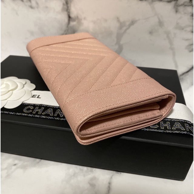CHANEL - 【未使用品☆29番台】CHANEL 長財布 マドモアゼル CHANEL - 【未使用品☆29番台】CHANEL 長財布 マドモアゼル
