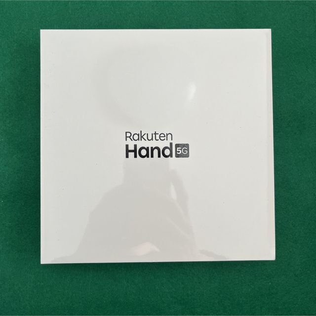 Rakuten Hand ホワイト　ケース付