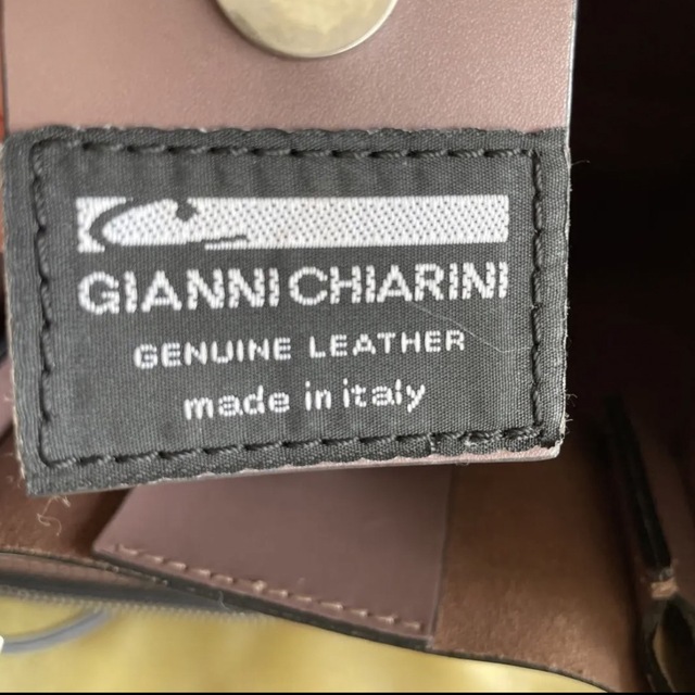 GIANNI CHIARINI(ジャンニキャリーニ)の【最終お値下げしました】ジャンニキャリー二 トートバッグ レディースのバッグ(トートバッグ)の商品写真