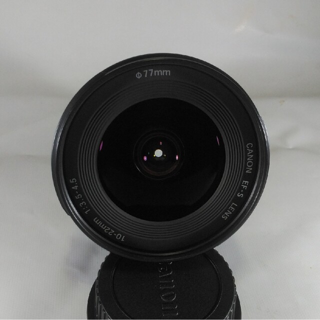☆新品級極上品☆Canon EF-S 10-22mm Ｆ:3.5-4.5 USM 0
