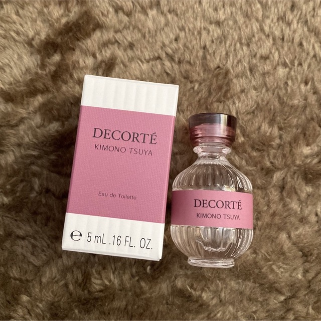 COSME DECORTE(コスメデコルテ)のコスメデコルテ キモノ ツヤ オードトワレ  5ml コスメ/美容の香水(香水(女性用))の商品写真