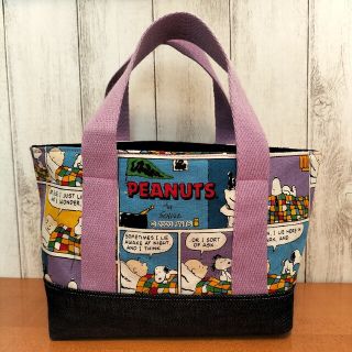 スヌーピー(SNOOPY)のSNOOPY　紫コミック　巾着トートバッグ　ミニバック　お弁当袋　コンビニバッグ(バッグ)