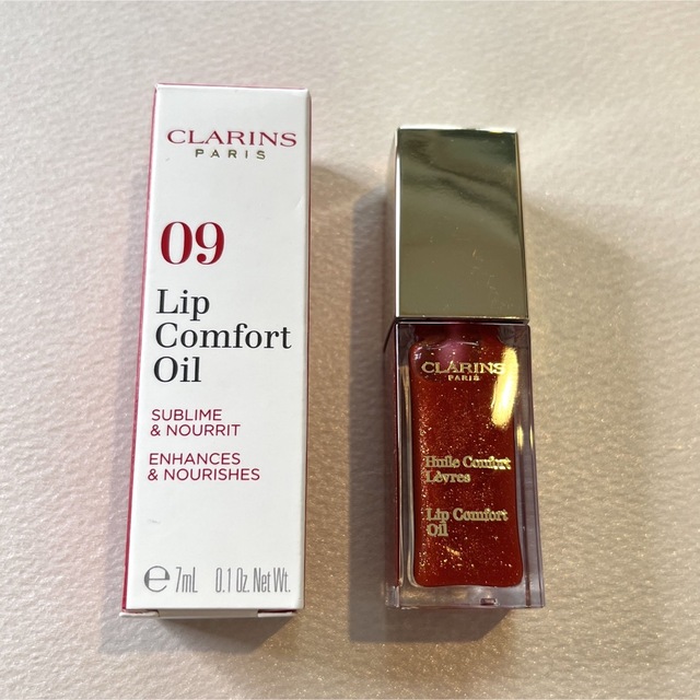 CLARINS(クラランス)のクラランス コンフォート リップオイル 09 レッドベリーグラム コスメ/美容のベースメイク/化粧品(リップグロス)の商品写真