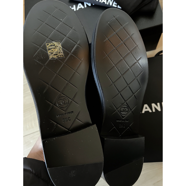 CHANEL - 新品未使用シャネル ローファー 39の通販 by marenaaren's