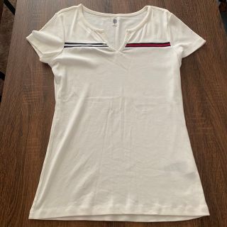 トミーヒルフィガー(TOMMY HILFIGER)のトミーヒルフィガー 半袖 白色(Tシャツ(半袖/袖なし))