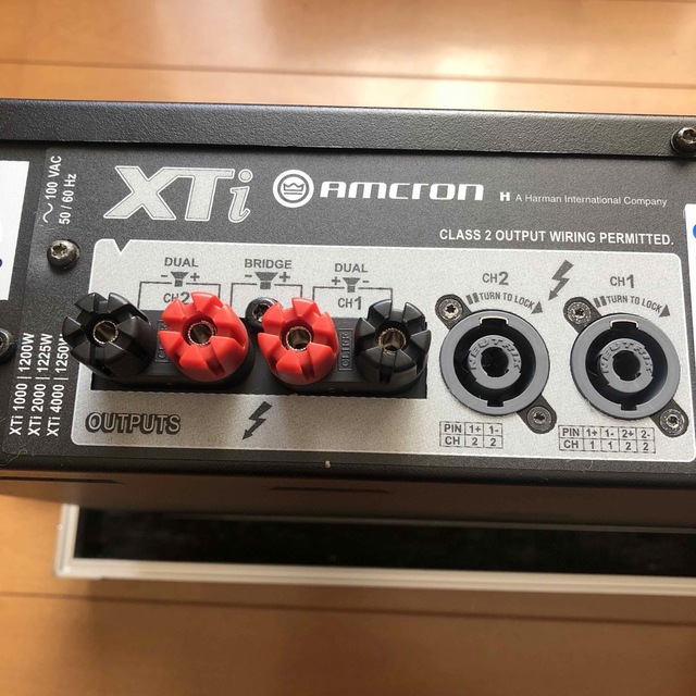 AMCRON アムクロン　パワーアンプ XTi1000 楽器のレコーディング/PA機器(パワーアンプ)の商品写真