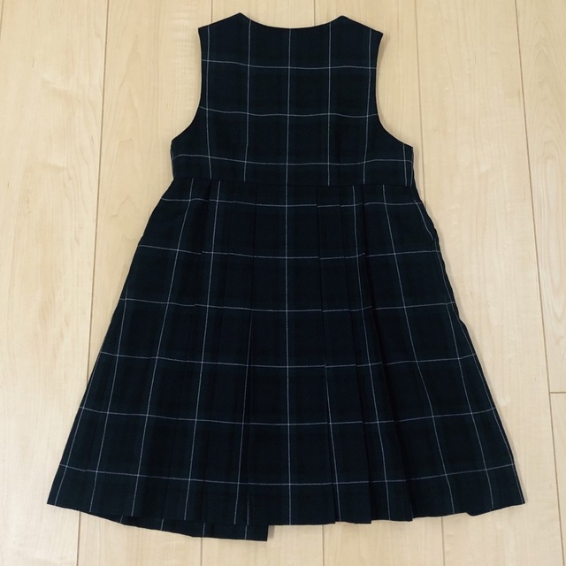 BURBERRY(バーバリー)の130㎝　バーバリーロンドンフォーマルプリーツワンピース キッズ/ベビー/マタニティのキッズ服女の子用(90cm~)(ワンピース)の商品写真