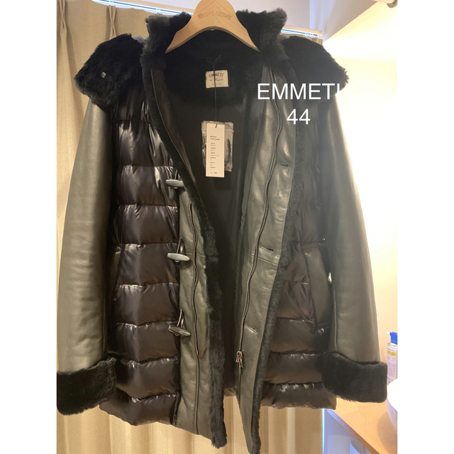 大人気定番商品 未使用 - EMMETI EMMETI 44 ダウンコート レザー