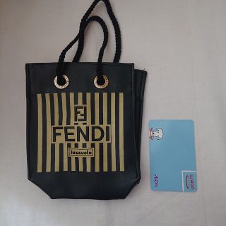 フェンディ(FENDI)のfendi ポーチ　バッグ(ポーチ)