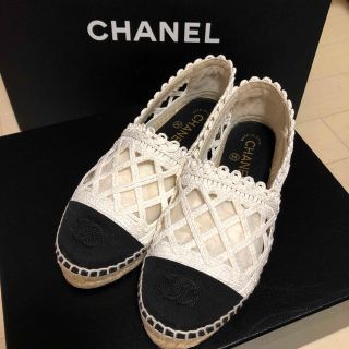 シャネル(CHANEL)のシャネル　37サイズ　ぷぷ様専用。(ローファー/革靴)