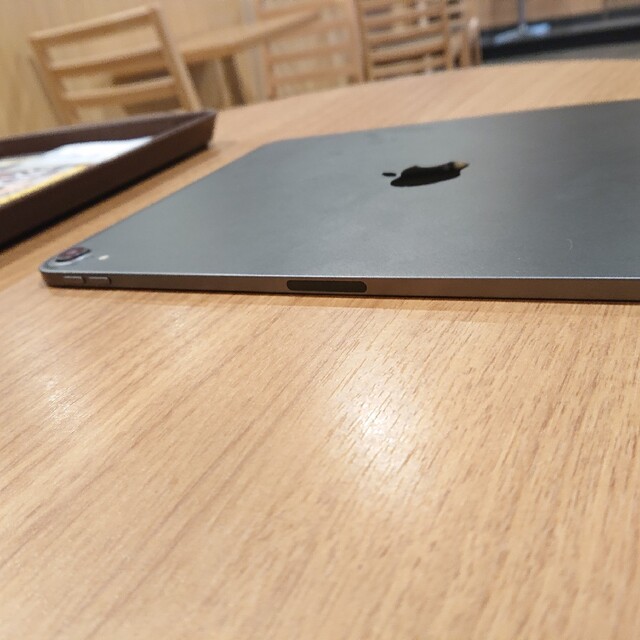 iPad(アイパッド)のiPad Pro11インチ　64GB Wi-Fi　2018年モデル スマホ/家電/カメラのPC/タブレット(タブレット)の商品写真
