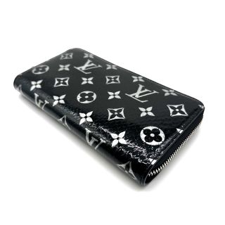 ルイヴィトン(LOUIS VUITTON)の【美品】ルイヴィトン パイソン ジッピーウォレット 長財布 (財布)