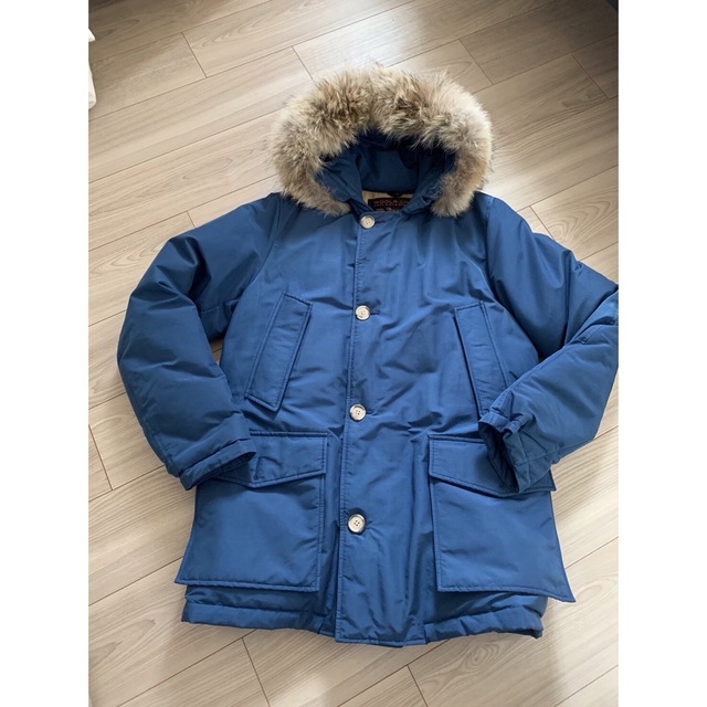 WOOLRICH(ウールリッチ)の美品　ウールリッチ　ショートダウンジャケット メンズのジャケット/アウター(ダウンジャケット)の商品写真