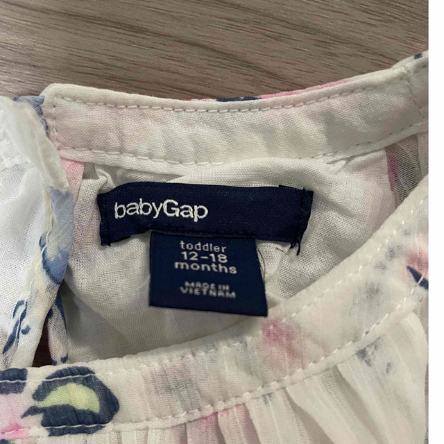 babyGAP(ベビーギャップ)のbaby GAP ワンピース キッズ/ベビー/マタニティのベビー服(~85cm)(ワンピース)の商品写真