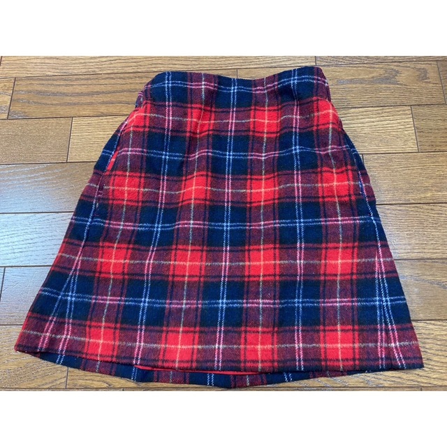 GU(ジーユー)のキッズ　スカート　150 キッズ/ベビー/マタニティのキッズ服女の子用(90cm~)(スカート)の商品写真