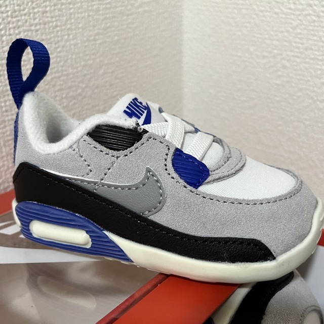 NIKE(ナイキ)のNIKE ベビー　AIR MAX 新品 キッズ/ベビー/マタニティのベビー靴/シューズ(~14cm)(スニーカー)の商品写真