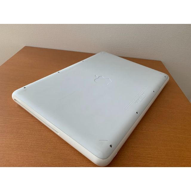 Apple(アップル)の本日限A913MacBook13白SSD256 Office365 Win11付 スマホ/家電/カメラのPC/タブレット(ノートPC)の商品写真