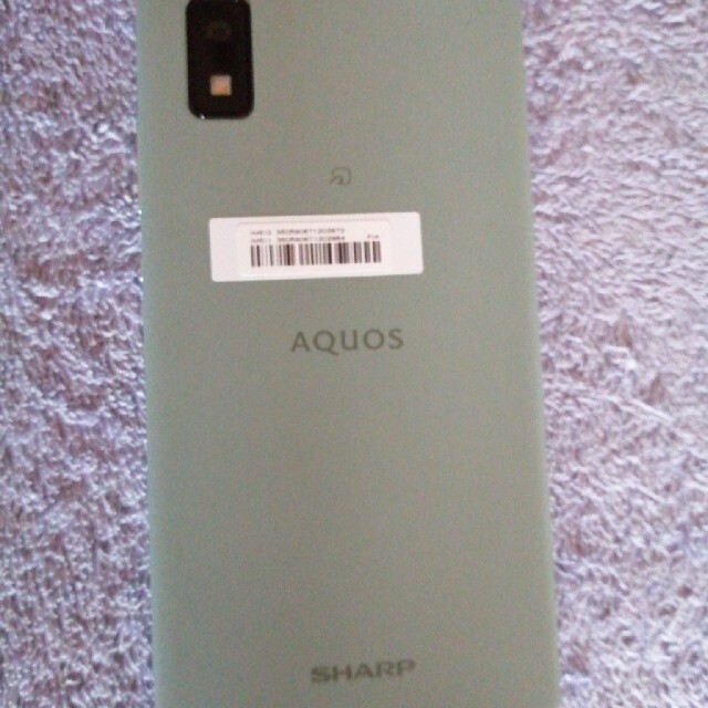 AQUOS(アクオス)のAQUOSwishグリーン　SIMフリー スマホ/家電/カメラのスマートフォン/携帯電話(スマートフォン本体)の商品写真