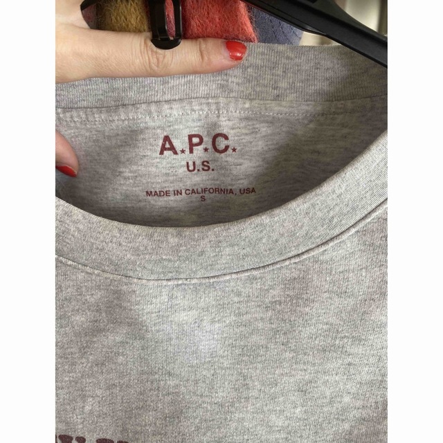 アーペーセー APC スエットシャツ