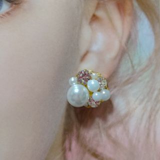 パールビジューピアス イヤリング 片耳 ハンドメイド オリジナルピアス(ピアス)