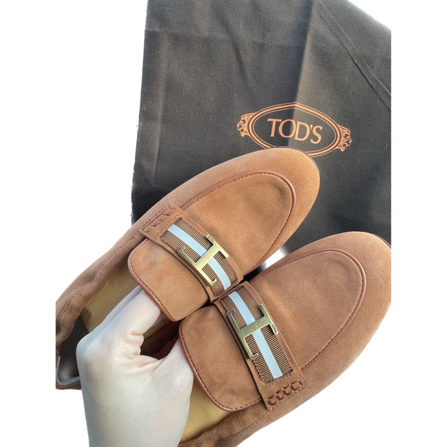 TOD'S(トッズ)のTods ローファー※保存袋あり レディースの靴/シューズ(ローファー/革靴)の商品写真
