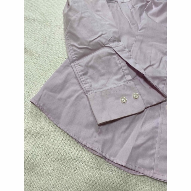 CONOMI ワイシャツ　ラベンダー色　ピンク色　制服　なんちゃって制服 レディースのトップス(シャツ/ブラウス(長袖/七分))の商品写真