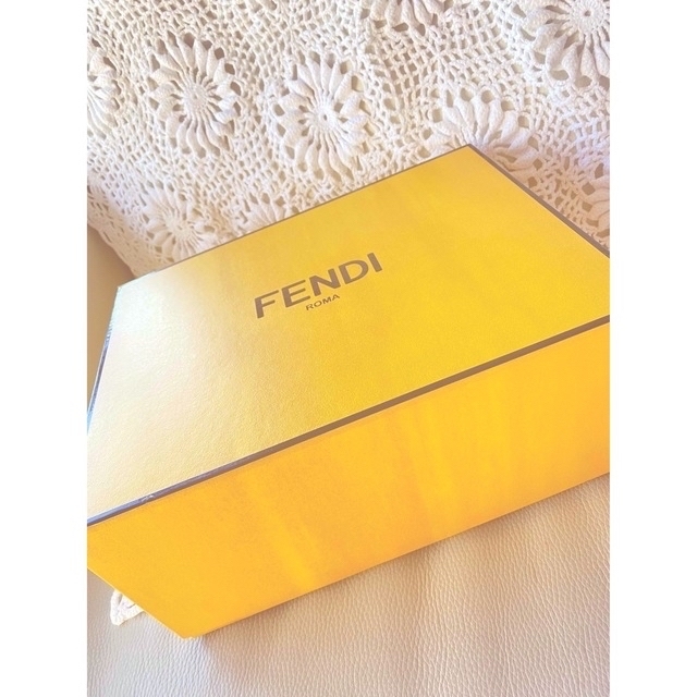 FENDI(フェンディ)のFENDIフェンディ リュック バックパック レディースのバッグ(リュック/バックパック)の商品写真