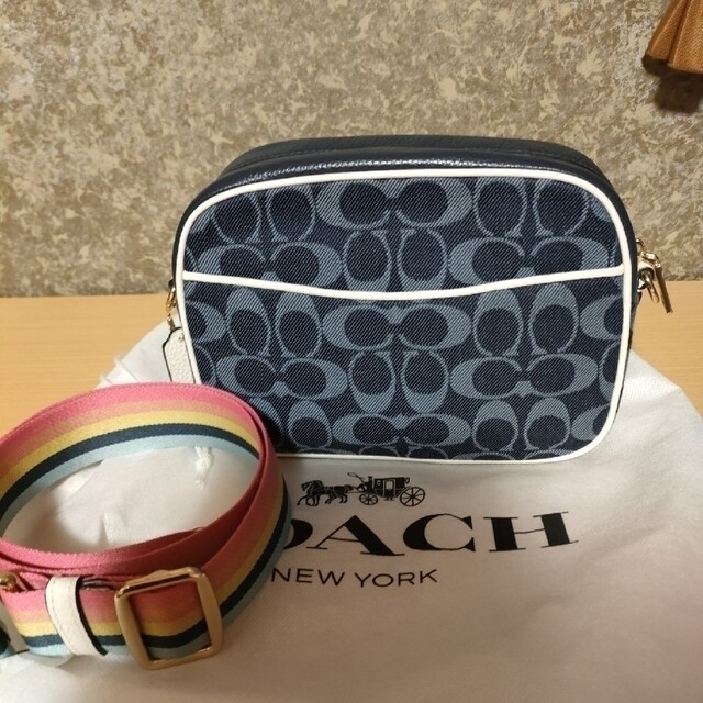 COACH(コーチ)のコーチショルダーバッグ美品 レディースのバッグ(ショルダーバッグ)の商品写真