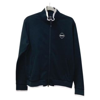 エフシーアールビー(F.C.R.B.)のエフシーアールビー F.C.R.B. フィールド トレーニング ブルゾン FCRB-170030 FIELD TRAINING JERSEY BLOUSON セットアップ ジャージ ジャージ ブラック×ホワイト(ジャージ)