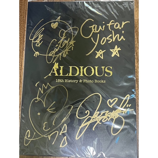 Aldious  15th anniversary photo book サイン