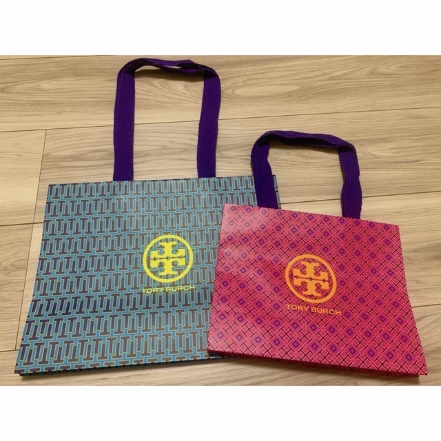 Tory Burch(トリーバーチ)のTORY BURCH 紙袋 レディースのバッグ(ショップ袋)の商品写真